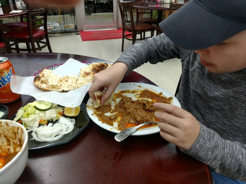 Desi Kitchen | restaurant | 6678 S Texas 6, Houston, TX 77083, USA | 8323513877 OR +1 832-351-3877