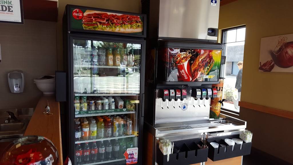 Subway Restaurants | restaurant | 1723 Soquel Ave, Santa Cruz, CA 95062, USA | 8314403140 OR +1 831-440-3140