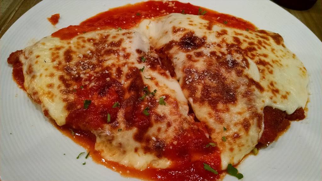 Sotto Sopra Pizza | restaurant | 624 Broadway, Massapequa, NY 11758, USA | 5165572933 OR +1 516-557-2933