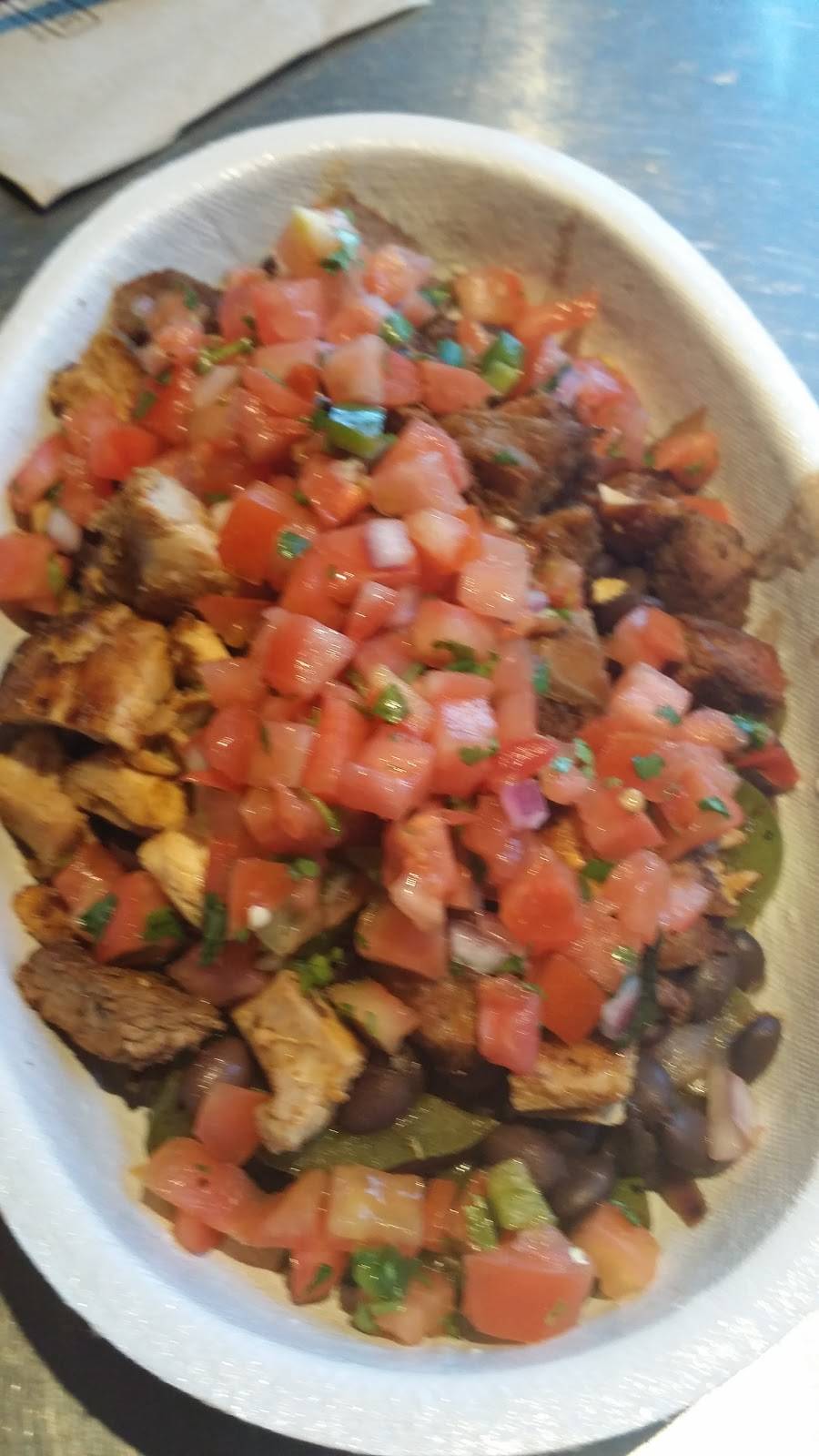 Chipotle Mexican Grill | restaurant | 23645 El Toro Rd, Lake Forest, CA 92630, USA | 9495871550 OR +1 949-587-1550