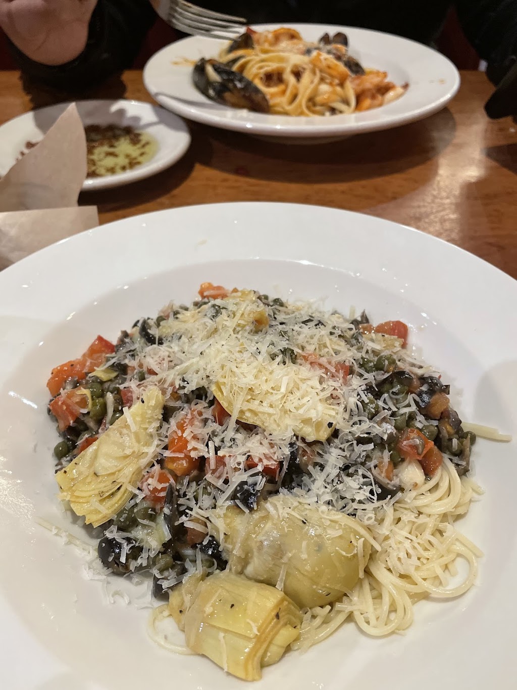 Johnny Carinos | restaurant | 4711 Loop 250 Frontage Rd, Midland, TX 79707, USA | 4325207600 OR +1 432-520-7600