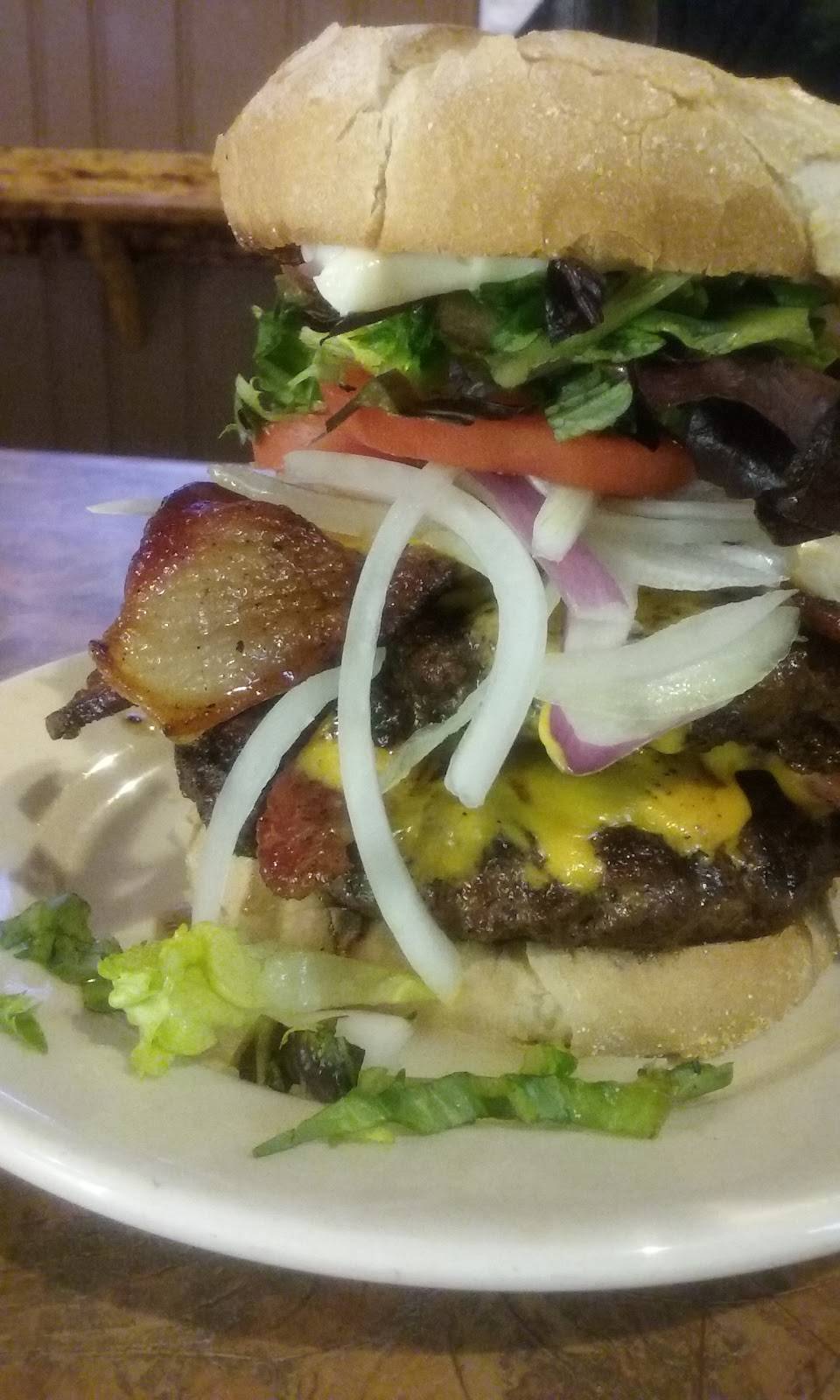 Toby Hill Bar & Grill | restaurant | 28 N 5th Ave, Clarion, PA 16214, USA | 8142268629 OR +1 814-226-8629