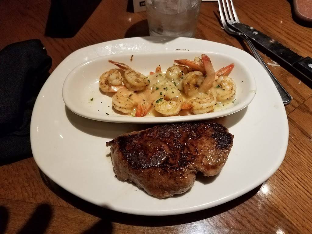 Outback Steakhouse | restaurant | 3939 1st Ave SE, Cedar Rapids, IA 52402, USA | 3193666683 OR +1 319-366-6683