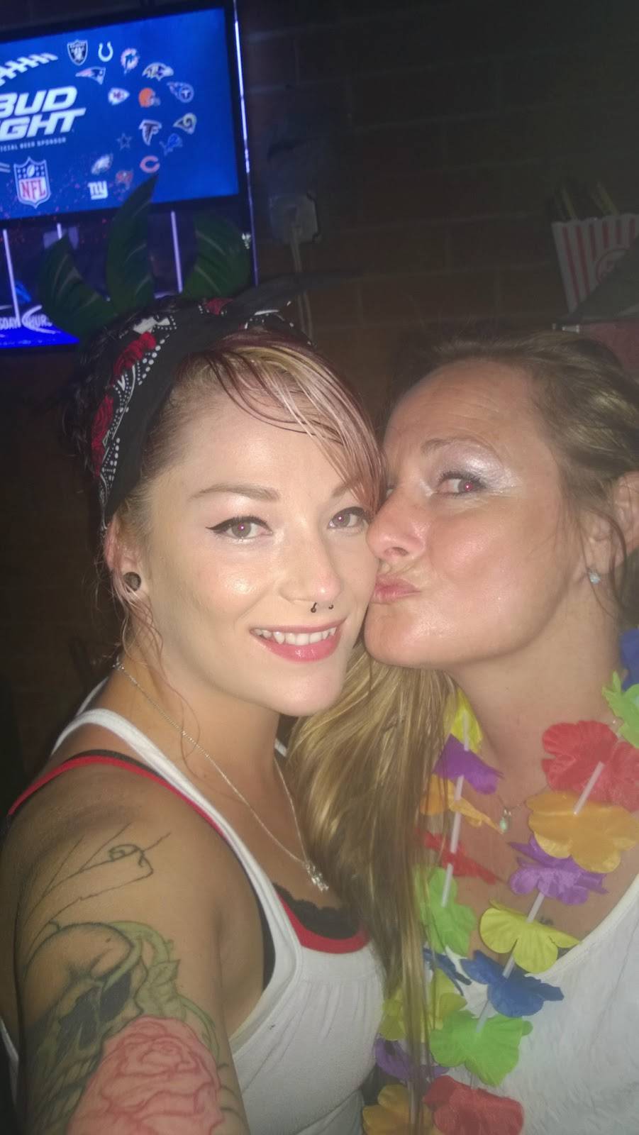 B S Jones Pub & Grill | restaurant | 2926 Fort Bragg Rd, Fayetteville, NC 28303, USA | 9103217600 OR +1 910-321-7600