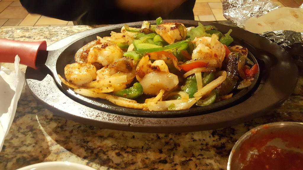 Plaza Azteca Restaurant | restaurant | 411 Granby St, Norfolk, VA 23510, USA | 7579655600 OR +1 757-965-5600