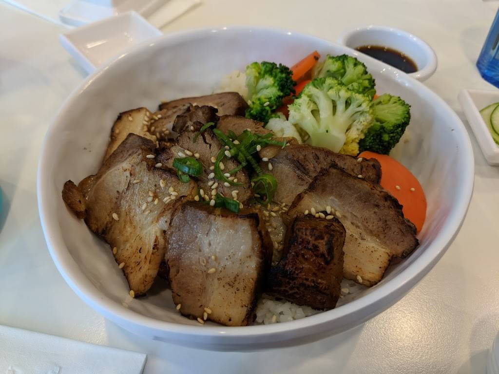 Rollin Sushi Café | restaurant | 140 W Center Street Promenade, Anaheim, CA 92805, USA | 6572309060 OR +1 657-230-9060