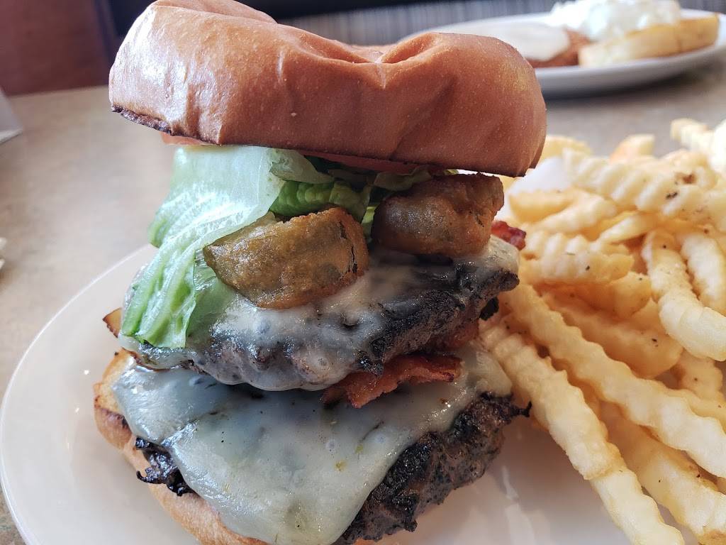 Country Pride | restaurant | 13400 Rogers Dr, Rogers, MN 55374, USA | 7634282277 OR +1 763-428-2277