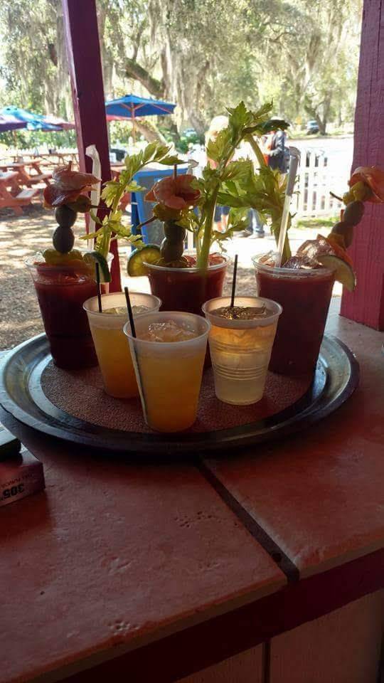 Sleepy Hollow Restaurant & Bar | restaurant | 10333 E Gobbler Dr, Floral City, FL 34436, USA | 3524198652 OR +1 352-419-8652