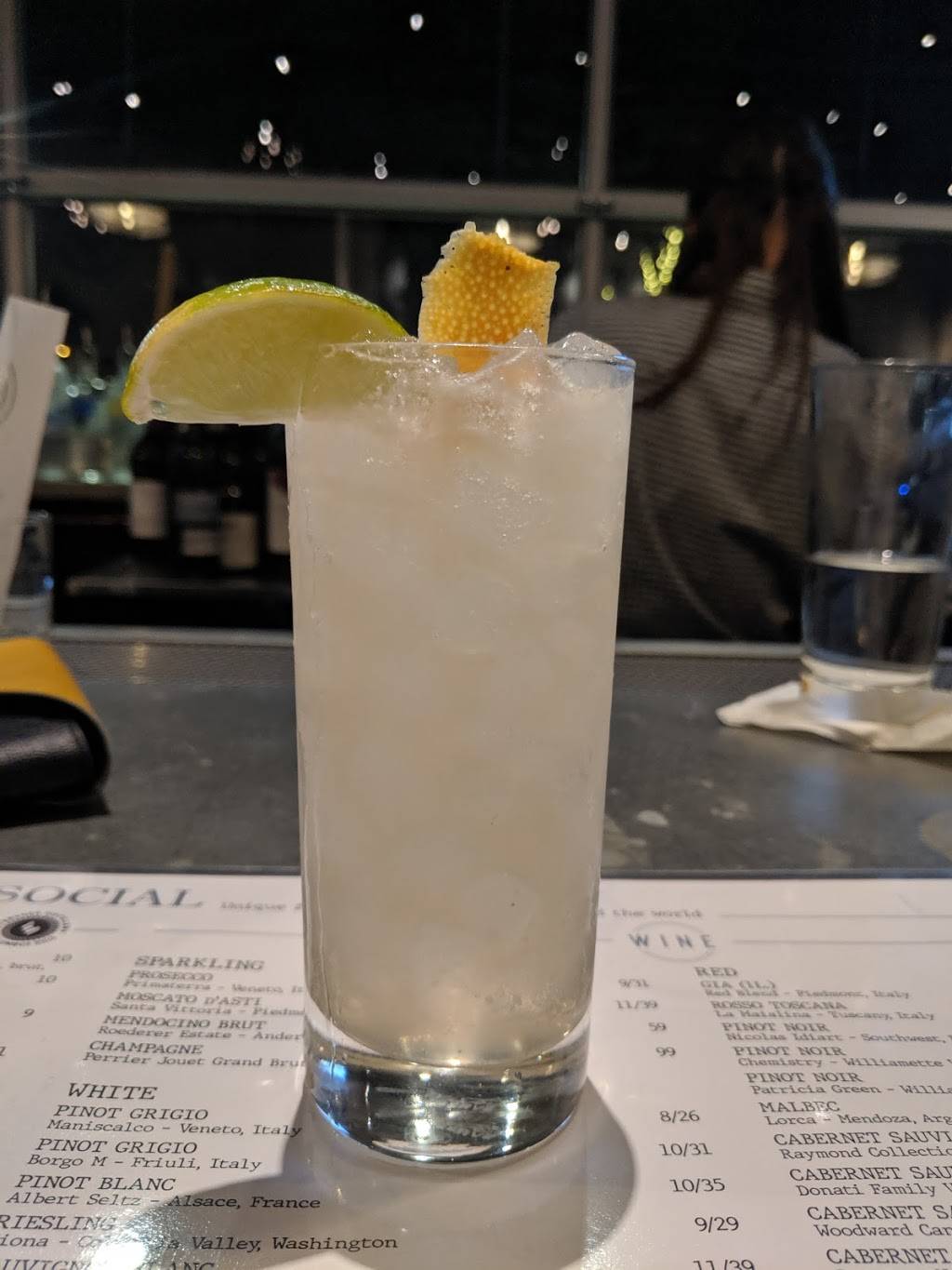 Kitchen Social | restaurant | 8954 Lyra Dr, Columbus, OH 43240, USA | 6145058492 OR +1 614-505-8492