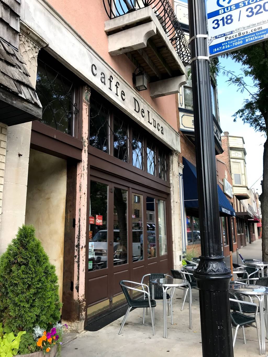 caffe De Luca | restaurant | 7427 Madison St, Forest Park, IL 60130, USA | 7083669200 OR +1 708-366-9200