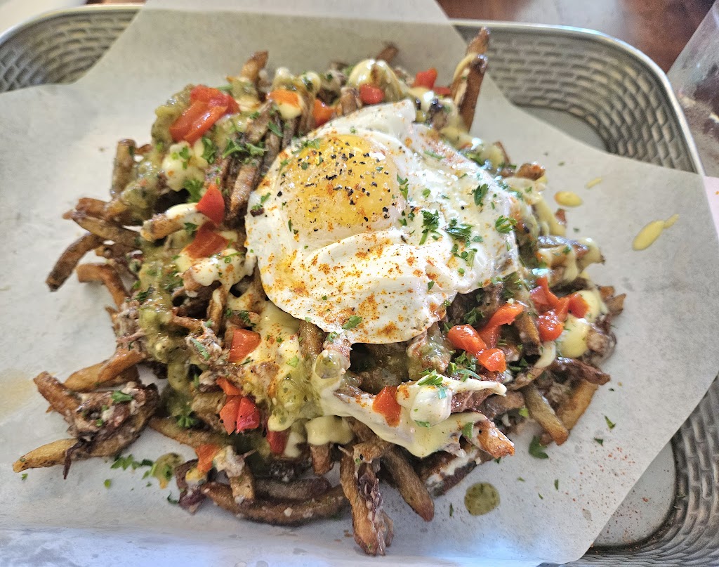 Izzys Comfort Kitchen | restaurant | 726 N 4th St, Coeur dAlene, ID 83814, USA | 2089300930 OR +1 208-930-0930