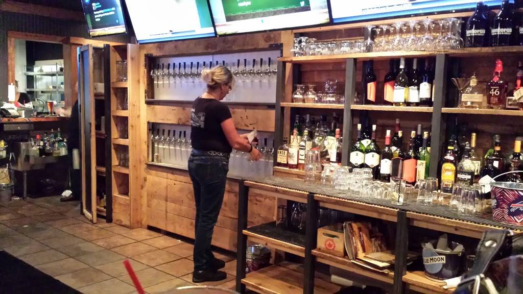 Santoras Pizza Pub & Grill | meal takeaway | 1402 Millersport Hwy #2923, Williamsville, NY 14221, USA | 7166883081 OR +1 716-688-3081