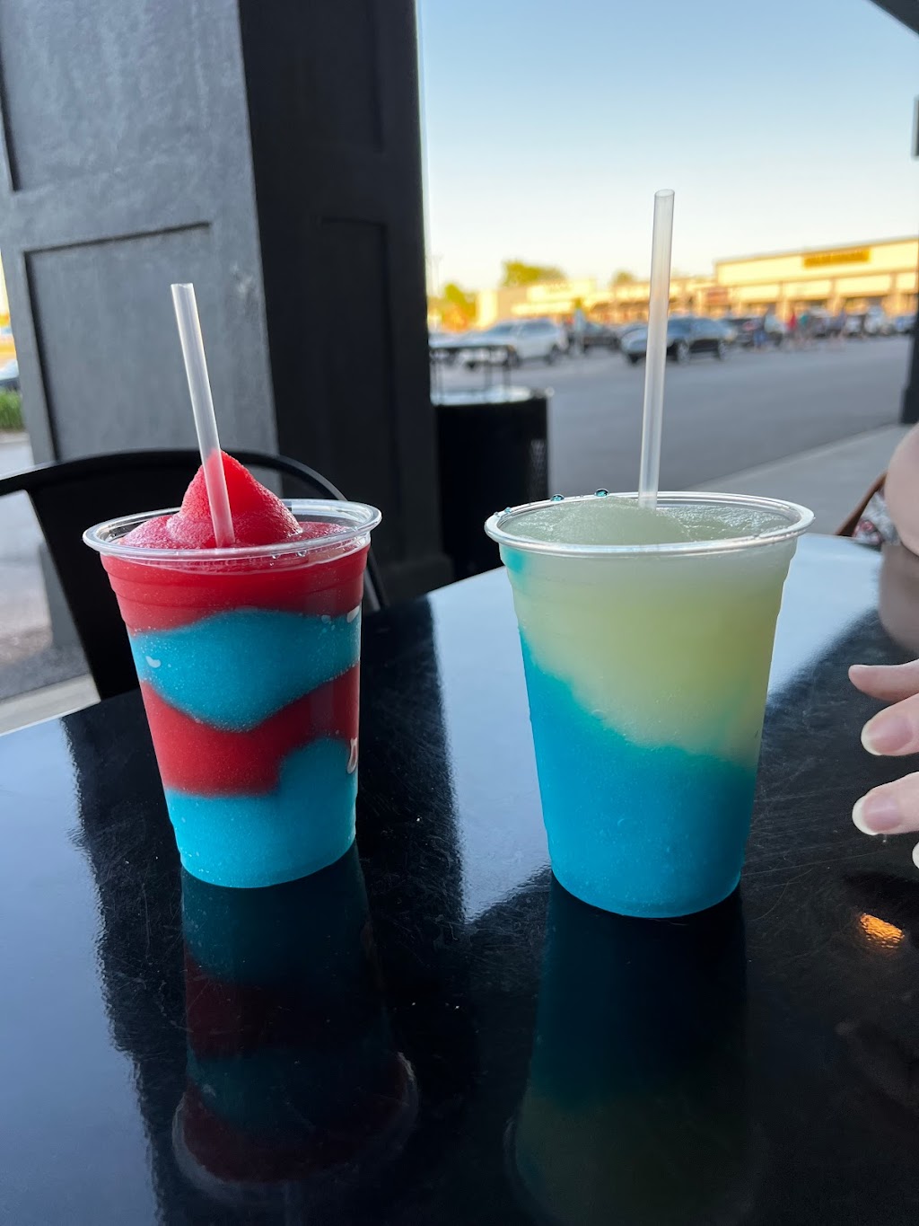 Slurped Daiquiri | restaurant | 99 Eastgate Plaza, East Alton, IL 62024, USA | 6182162271 OR +1 618-216-2271