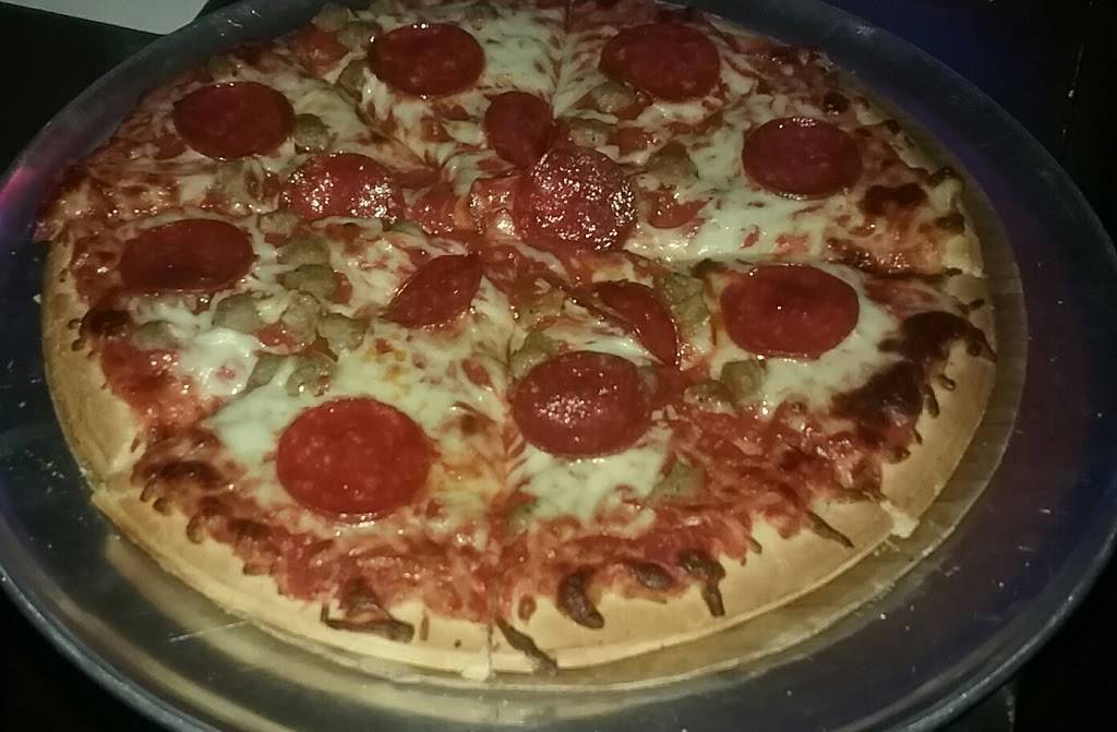 Los Sierras Bar | restaurant | 6762 Lowell Blvd, Denver, CO 80221, USA | 3036575920 OR +1 303-657-5920