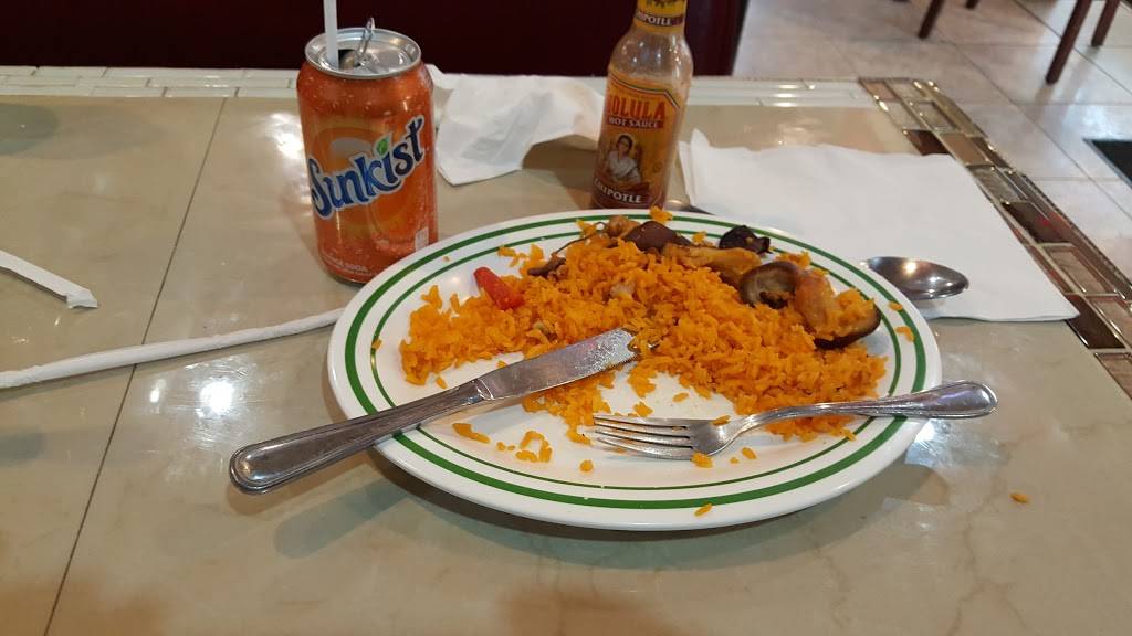 El Buen Ambiente | restaurant | 108 E 198th St, Bronx, NY 10468, USA | 7182201515 OR +1 718-220-1515