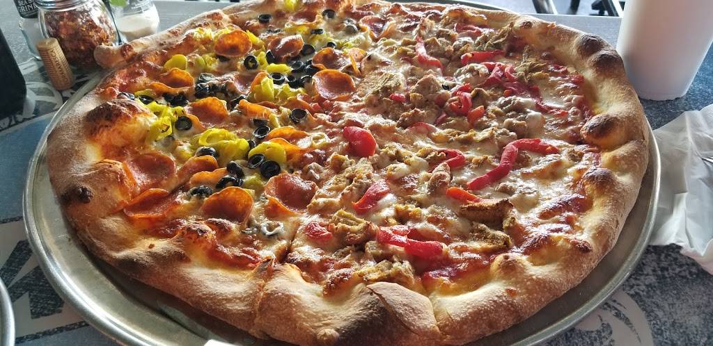 Brooklyn Boys Pizzeria & Restaurant | restaurant | 20800 N John Wayne Pkwy, Maricopa, AZ 85139, USA | 5208686800 OR +1 520-868-6800