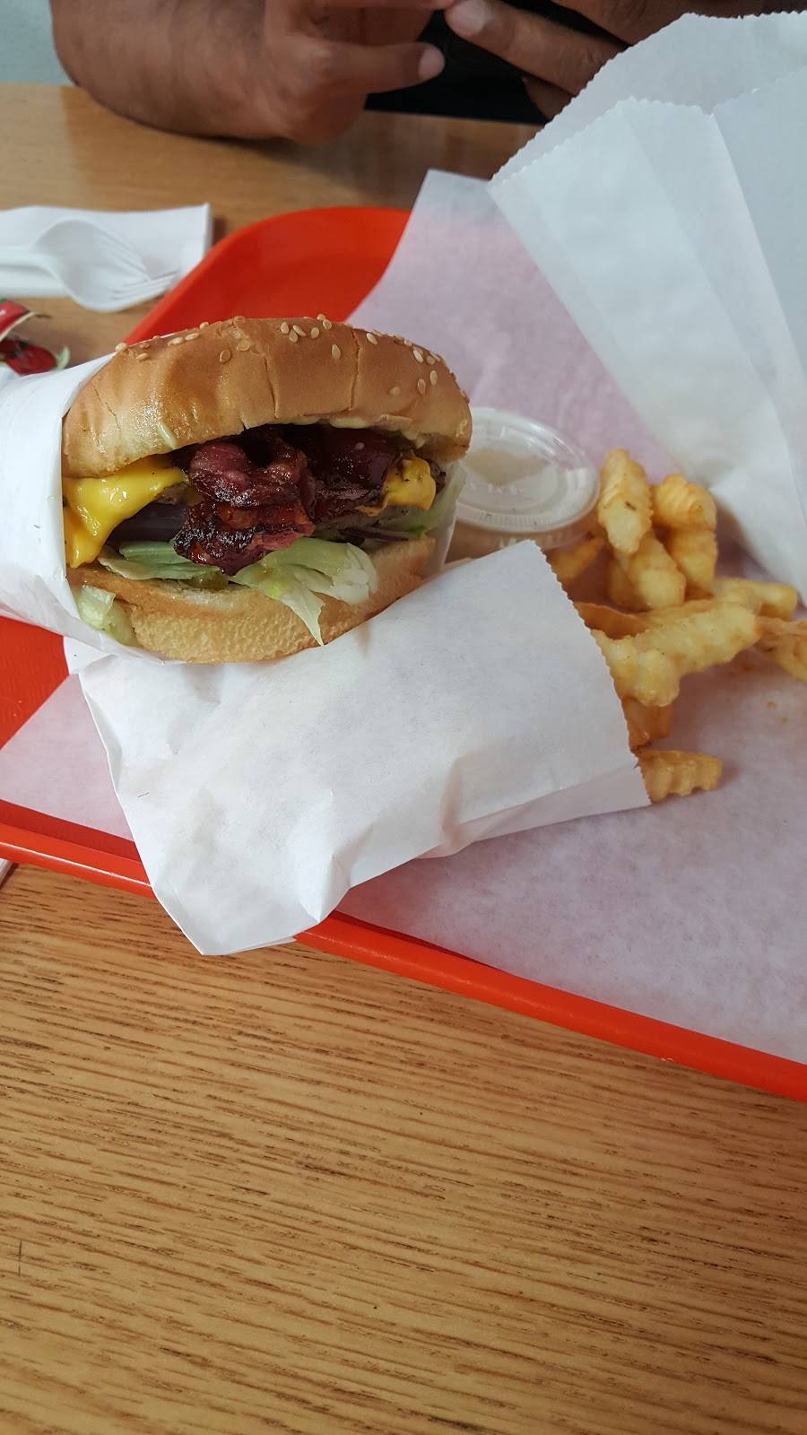 Texas Burger | restaurant | 380 4th St, Gustine, CA 95322, USA | 2098546783 OR +1 209-854-6783