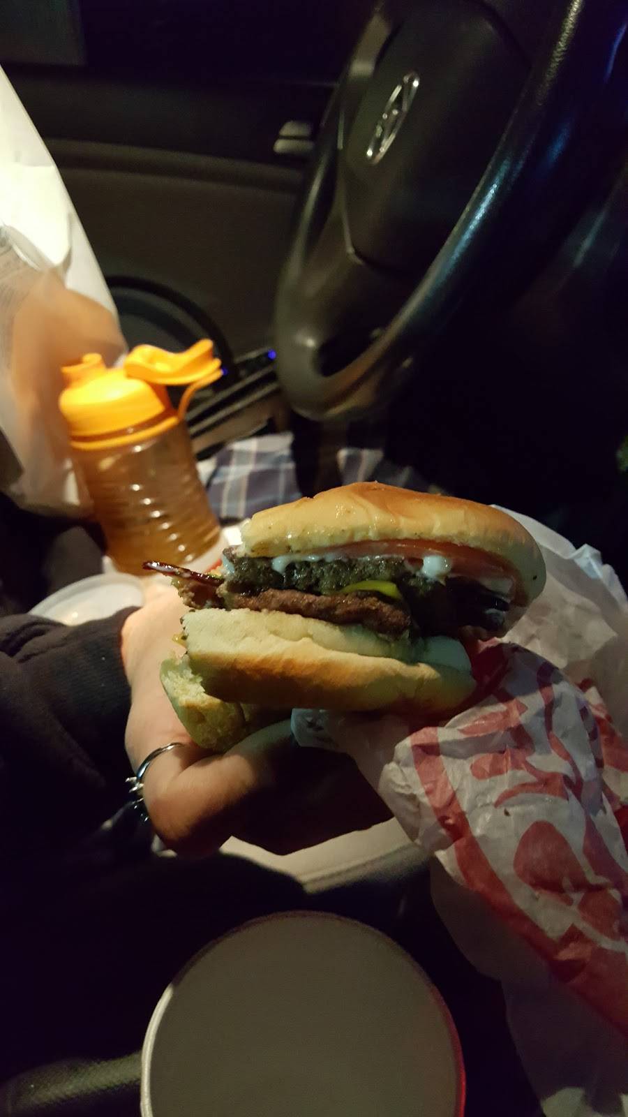 Wendys | restaurant | 300 Bush River Rd, Columbia, SC 29210, USA | 8037725901 OR +1 803-772-5901