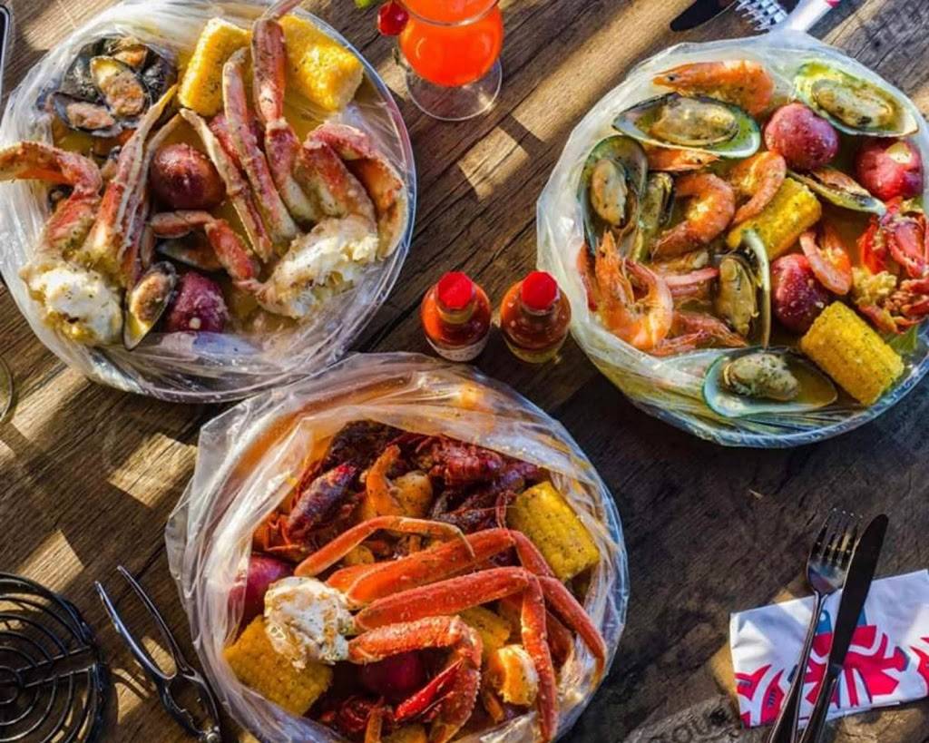 Crab Du Jour Cajun Seafood & Bar | restaurant | 2107 Concord Pike, Wilmington, DE 19803, USA | 3023535160 OR +1 302-353-5160