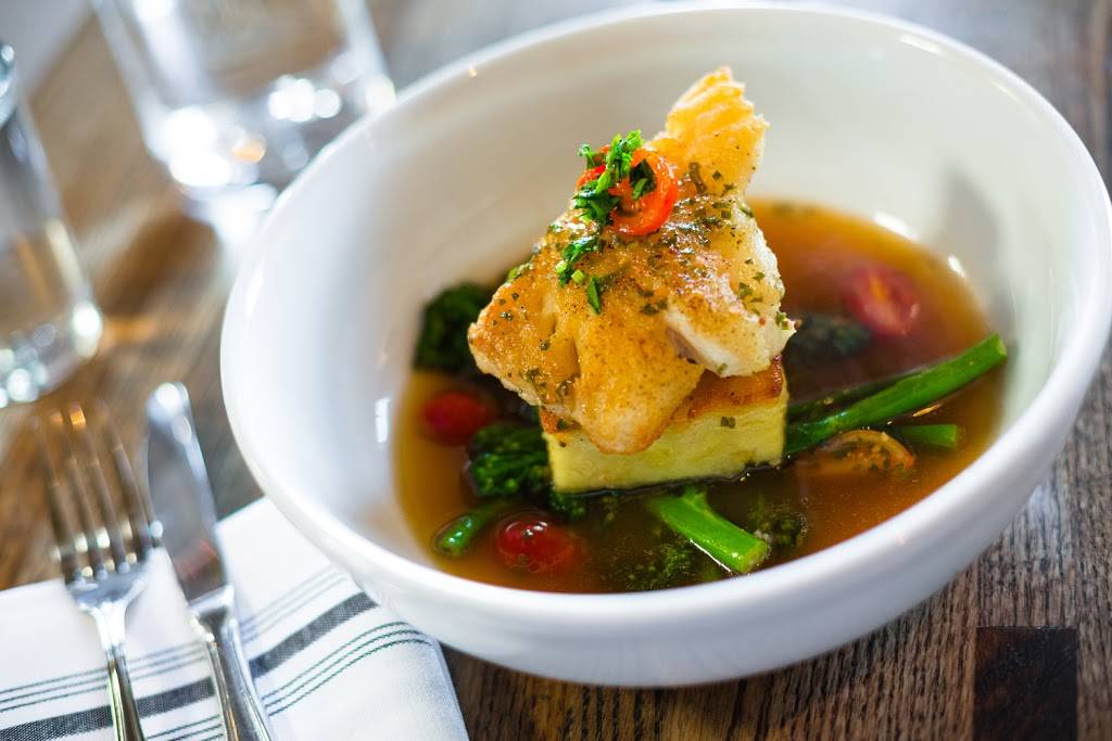 West End Tap and Kitchen | restaurant | 334 Ingalls St d, Santa Cruz, CA 95060, USA | 8314718115 OR +1 831-471-8115