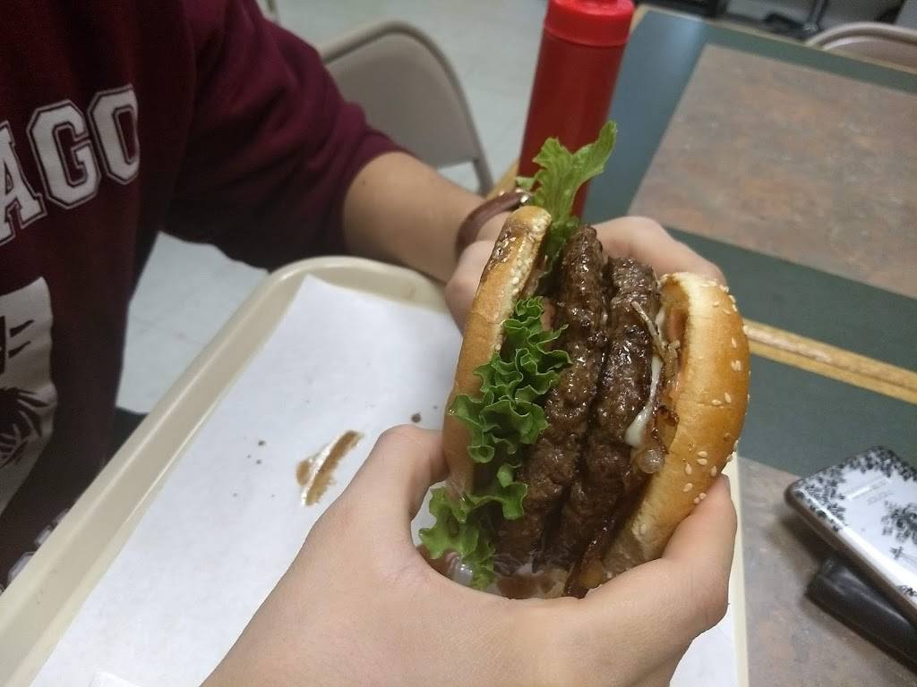 Small Burger | restaurant | 1820 W 18th St, Chicago, IL 60608, USA | 3122264680 OR +1 312-226-4680