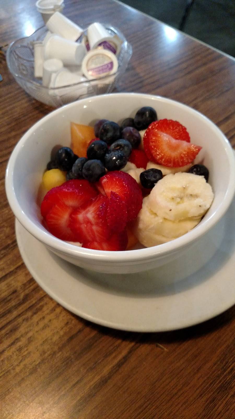 Peggy Sues Diner | restaurant | 117 S Calumet Rd, Chesterton, IN 46304, USA | 2199268524 OR +1 219-926-8524