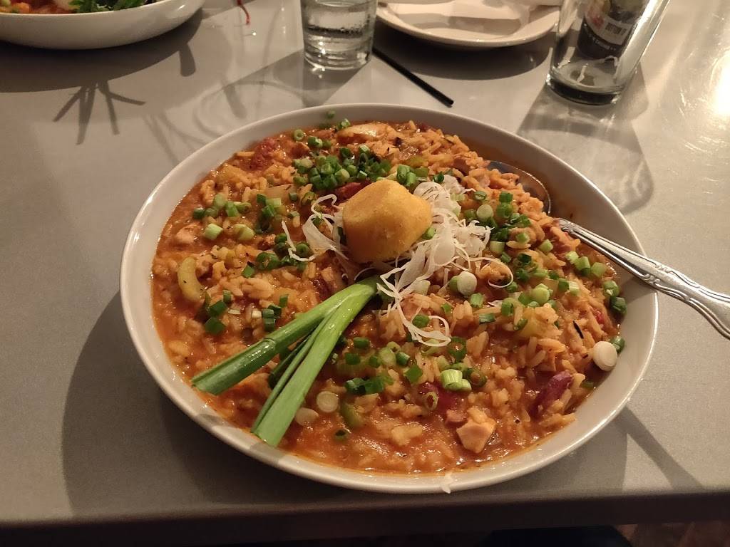 Rue | restaurant | 504 Crescent Blvd, Glen Ellyn, IL 60137, USA | 6307935355 OR +1 630-793-5355