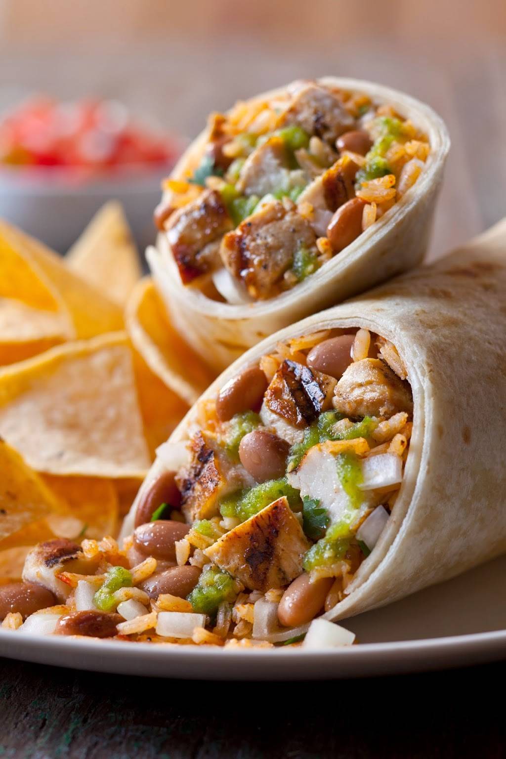 Baja Fresh Mexican Grill | restaurant | 1101 1/2 Fair Oaks Ave, South Pasadena, CA 91030, USA | 6264417620 OR +1 626-441-7620