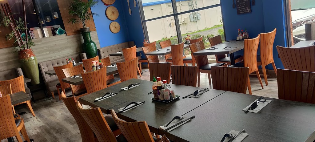 Viet Kitchen | restaurant | 3698 W Waters Ave, Tampa, FL 33614, USA | 8135157715 OR +1 813-515-7715