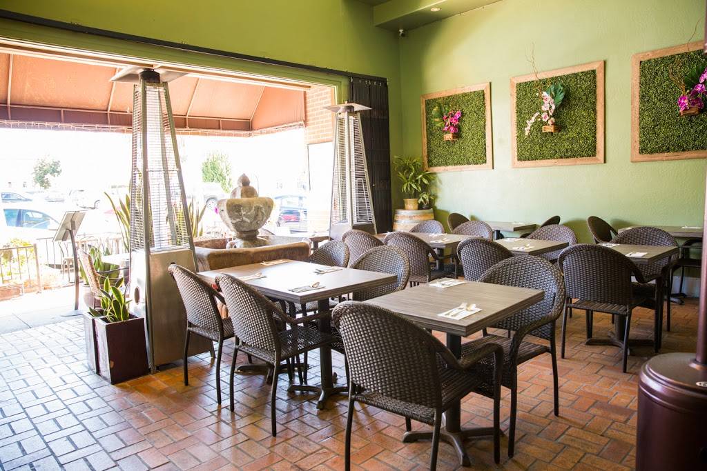 Spice & Rice Kitchen | restaurant | 7734 Girard Ave C, La Jolla, CA 92037, USA | 8584560466 OR +1 858-456-0466