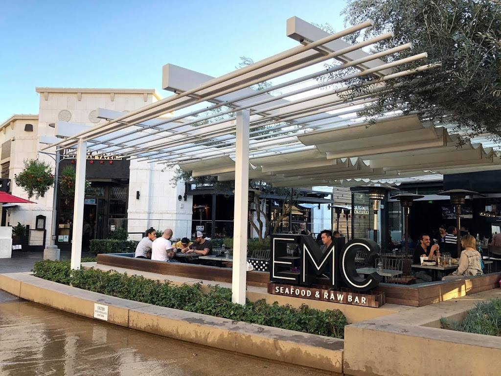 EMC Seafood & Raw Bar | restaurant | 6252 Topanga Canyon Blvd #1695, Woodland Hills, CA 91367, USA | 8187041899 OR +1 818-704-1899