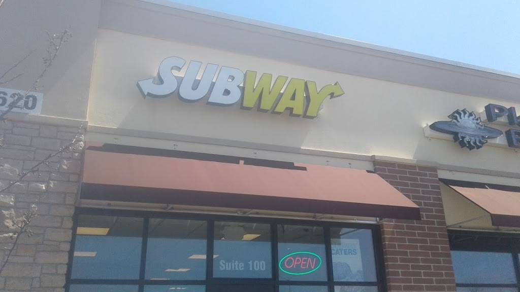 Subway | restaurant | 3620 57th Ave #100, Kenosha, WI 53144, USA | 2626576995 OR +1 262-657-6995