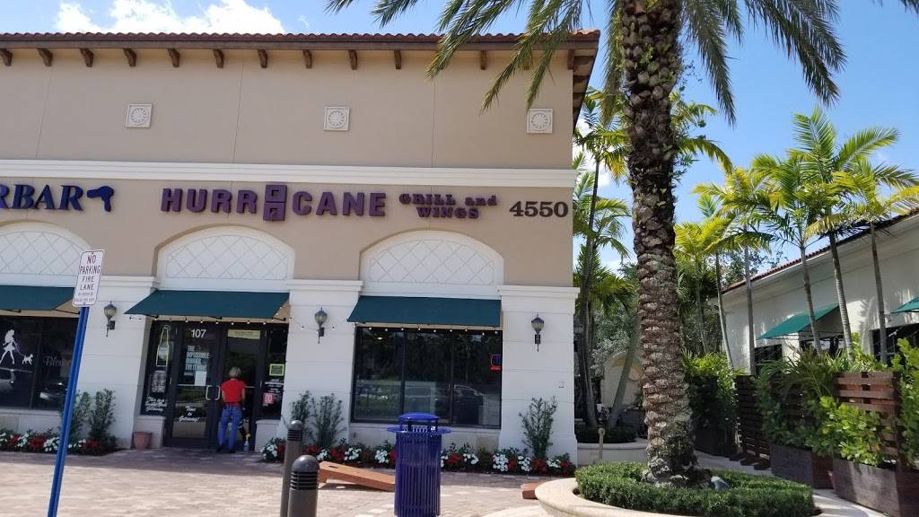 Hurricane Grill & Wings | meal takeaway | 4550 Donald Ross Rd, Palm Beach Gardens, FL 33410, USA | 5616914100 OR +1 561-691-4100