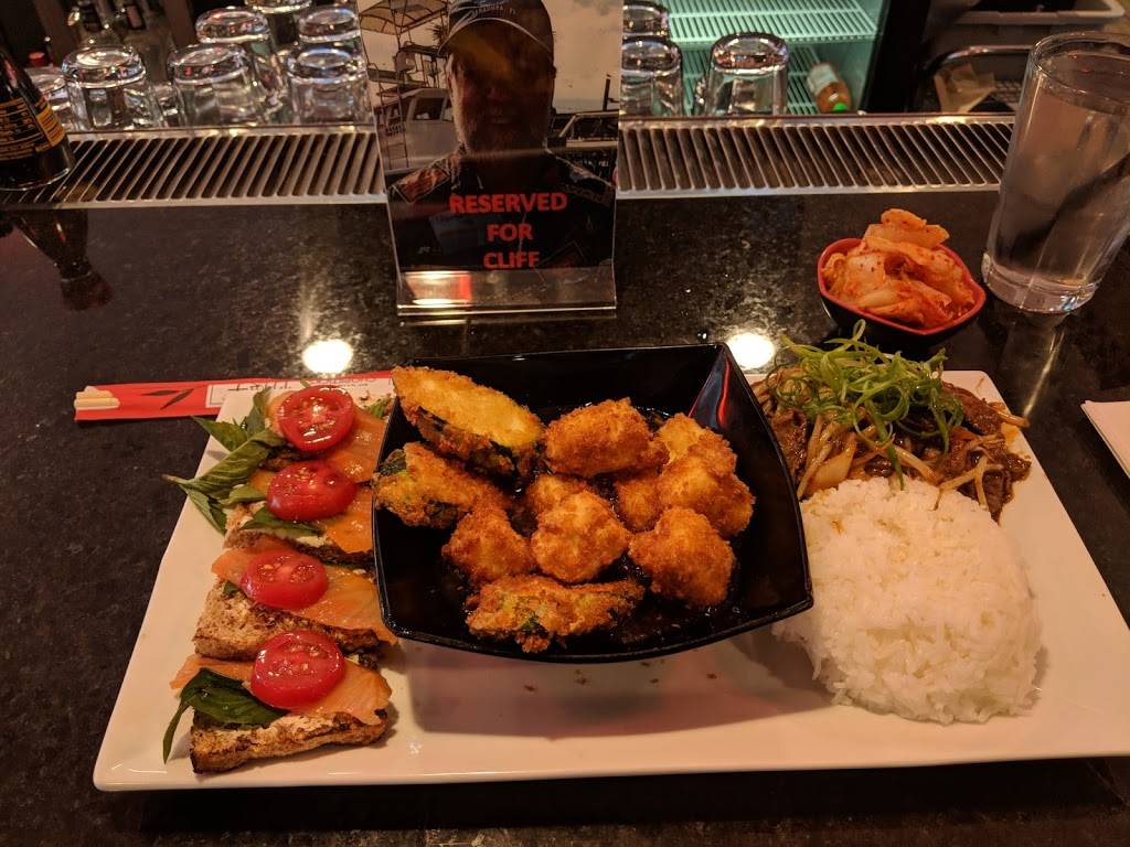 Sakari Sushi Lounge | restaurant | 2605 Ingersoll Ave, Des Moines, IA 50312, USA | 5152883381 OR +1 515-288-3381