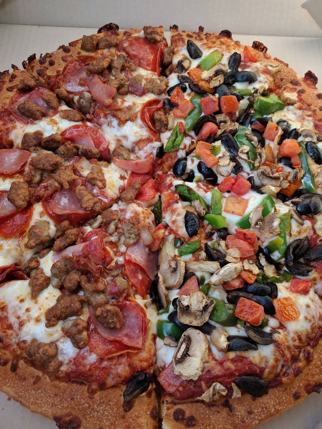 Pizza Hut | meal takeaway | 3311 S Orange Blossom Trail, Kissimmee, FL 34746, USA | 4078475639 OR +1 407-847-5639