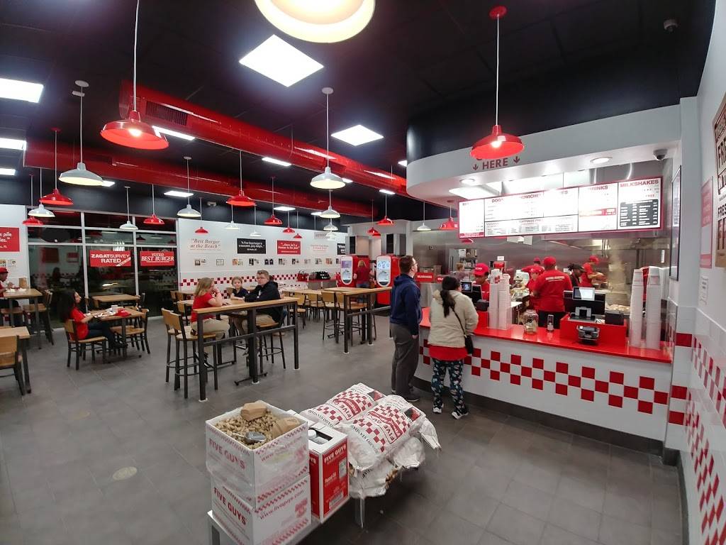 Five Guys | meal takeaway | 2304 Matthews Township Pkwy, Matthews, NC 28105, USA | 7043156301 OR +1 704-315-6301
