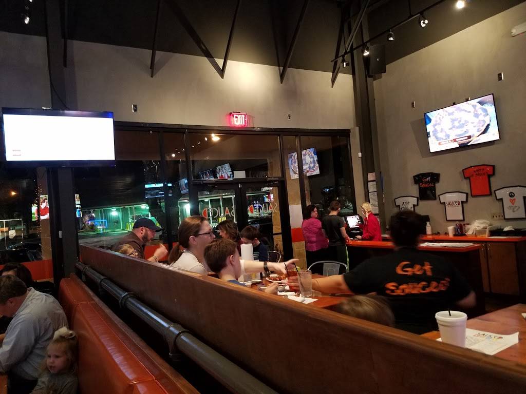 Sauced Wing Bar | restaurant | 215 W Bandera Rd #101, Boerne, TX 78006, USA | 8303314398 OR +1 830-331-4398