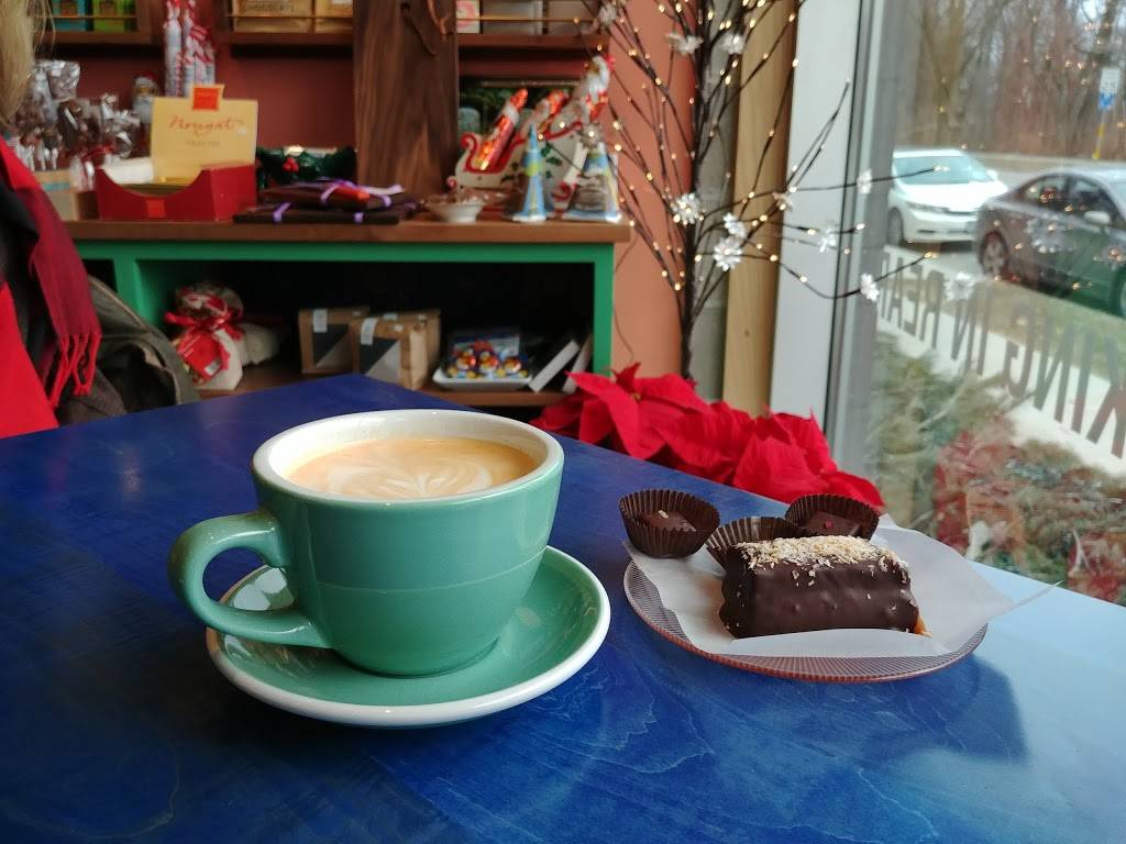 Madison Chocolate Company | cafe | 729 Glenway St, Madison, WI 53711, USA | 6082861154 OR +1 608-286-1154