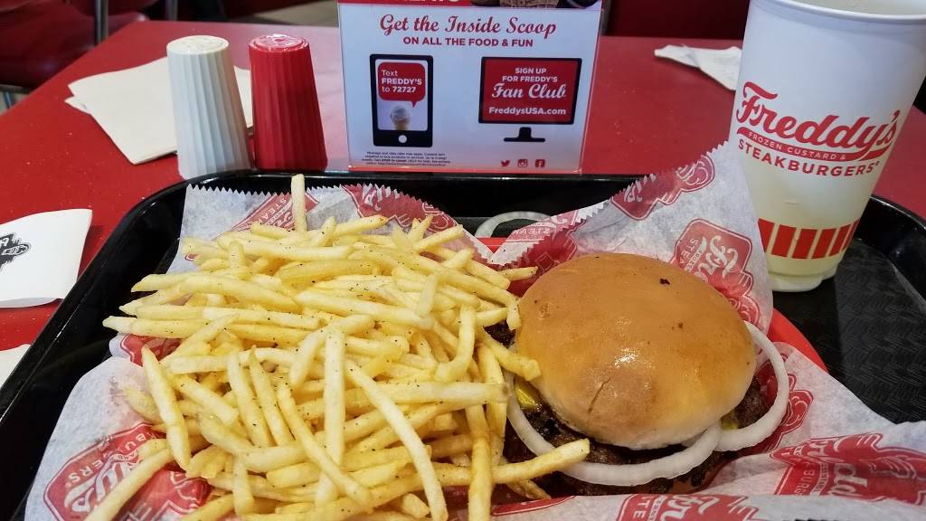 Freddys Frozen Custard & Steakburgers | restaurant | 3784 Wabash Ave, Springfield, IL 62711, USA | 2176702820 OR +1 217-670-2820