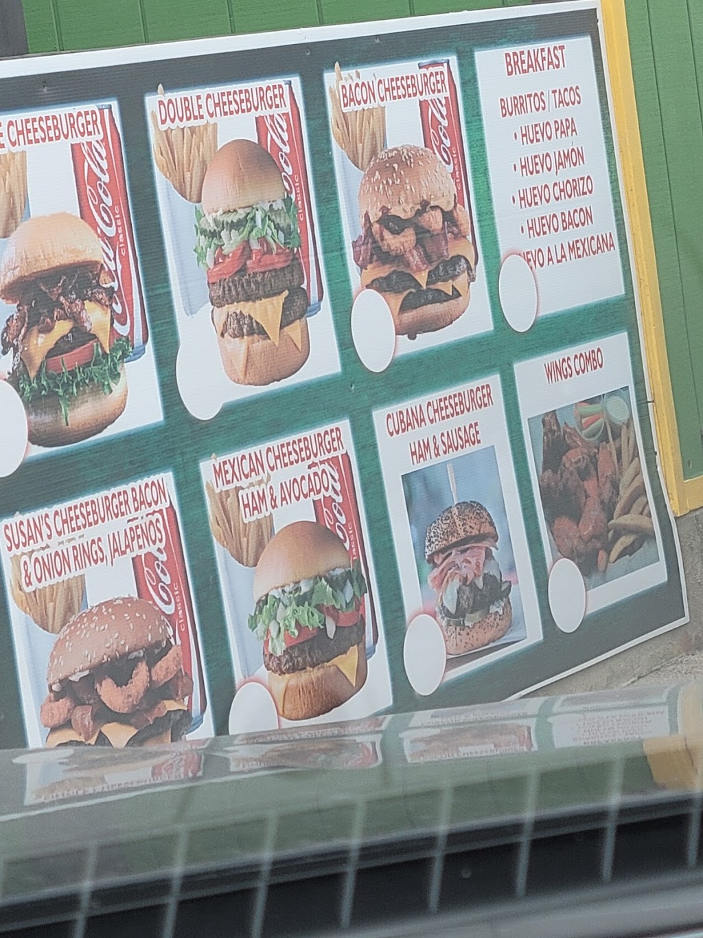 Susans Burgers N More | restaurant | 2226 Irving Blvd, Dallas, TX 75207, USA | 9729822028 OR +1 972-982-2028