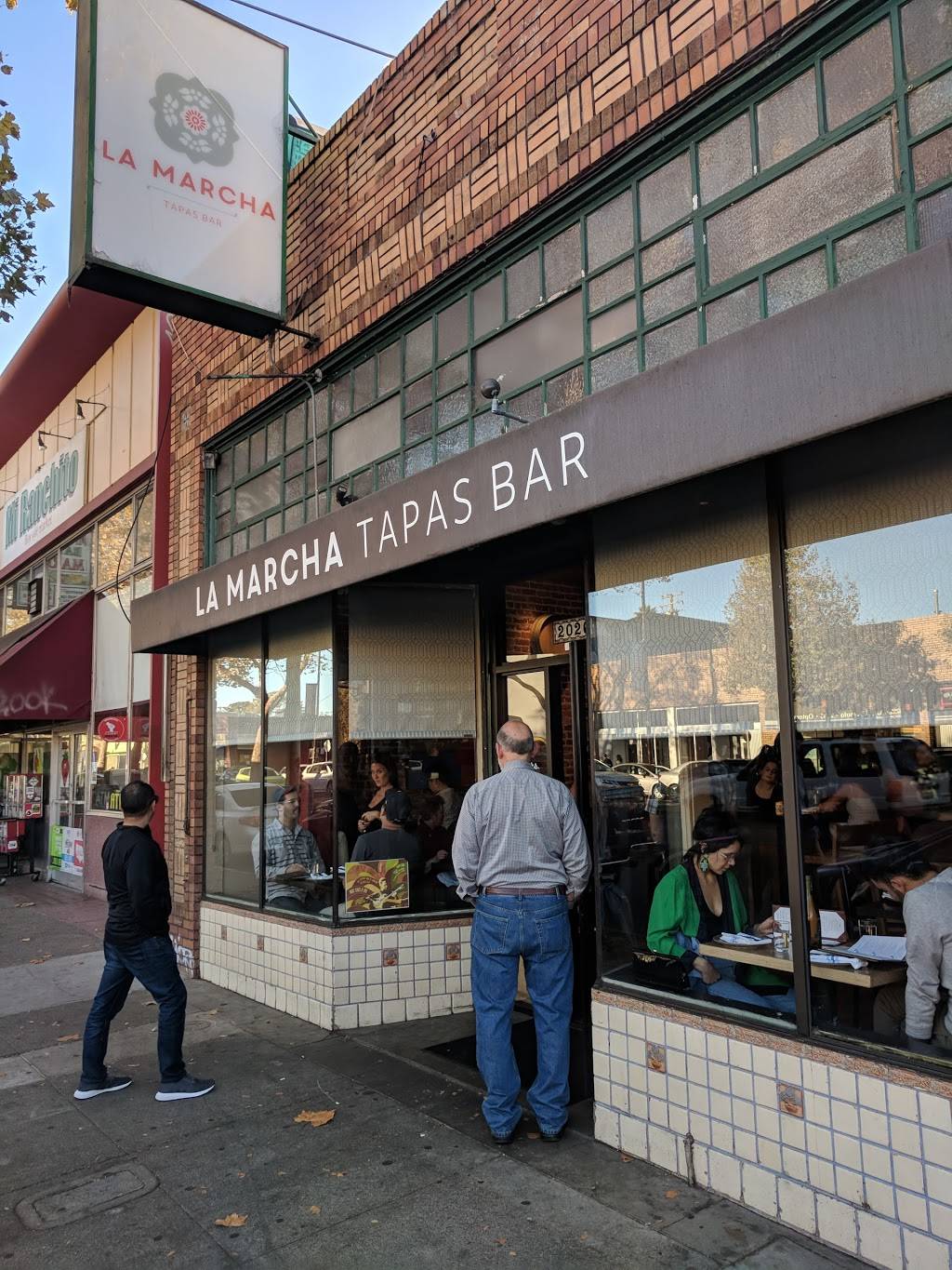 La Marcha Tapas Bar | restaurant | 2026 San Pablo Ave, Berkeley, CA 94702, USA | 5106479525 OR +1 510-647-9525
