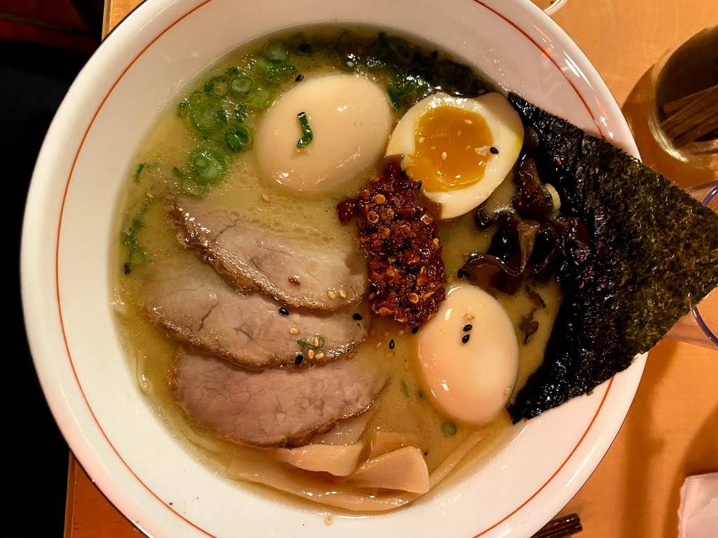 Strings Ramen Shop Hyde Park | restaurant | 1453 E 53rd St, Chicago, IL 60615, USA | 7736332797 OR +1 773-633-2797