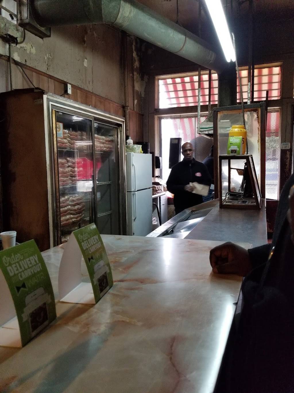 Big Apple Inn | restaurant | 509 N Farish St, Jackson, MS 39202, USA | 6013549371 OR +1 601-354-9371