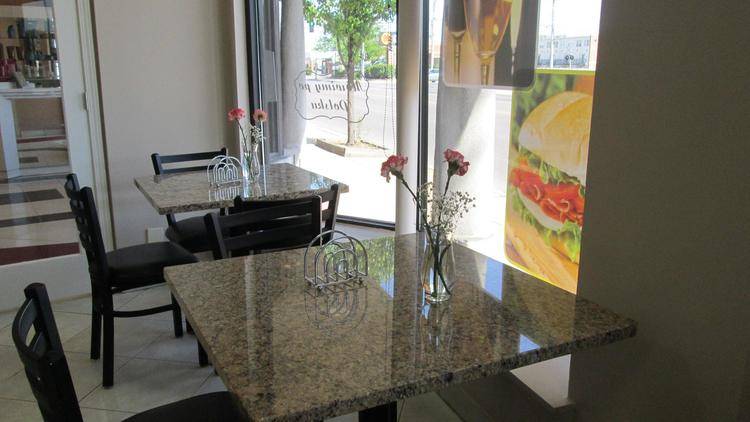 DAgostino Cannoli & Sapori Italiani | restaurant | 7510 W Grand Ave, Elmwood Park, IL 60707, USA | 7089815487 OR +1 708-981-5487