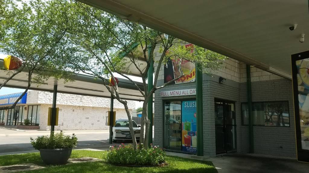 Sonic Drive-In | restaurant | 3628 Shepherd Ln, Balch Springs, TX 75180, USA | 9722864078 OR +1 972-286-4078