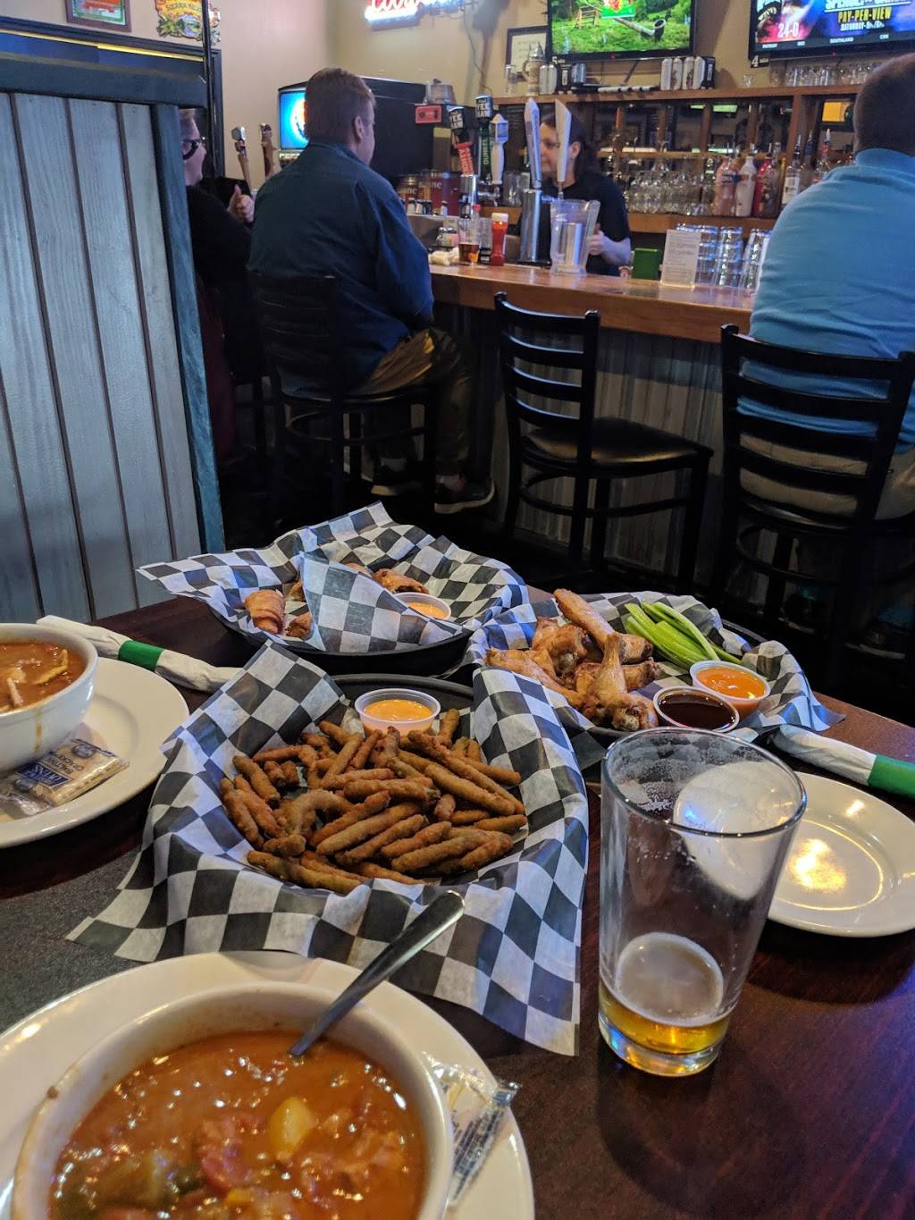 Jakes Bar and Grill | restaurant | 2305 N Gateway Ave, Harriman, TN 37748, USA | 8652458348 OR +1 865-245-8348