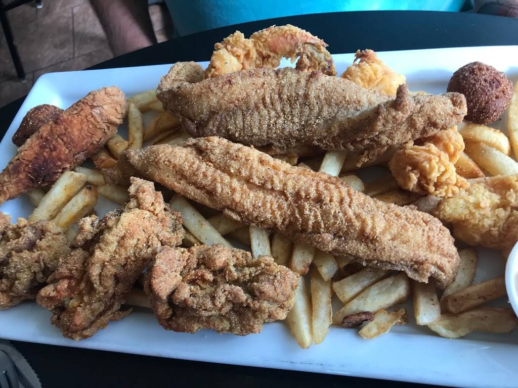 Cassandras Louisiana Kitchen | restaurant | 9001 Jewella Ave, Shreveport, LA 71118, USA | 3188282128 OR +1 318-828-2128