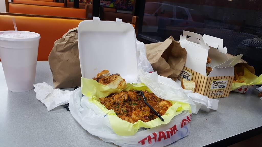 Louisiana Famous Fried Chicken & Sea Food | restaurant | 595 W Little York Rd, Houston, TX 77091, USA | 7136925332 OR +1 713-692-5332