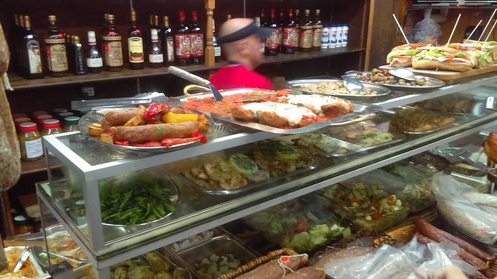 Freddys Pizza | restaurant | 1600 S 61st Ave, Cicero, IL 60804, USA | 7088639289 OR +1 708-863-9289