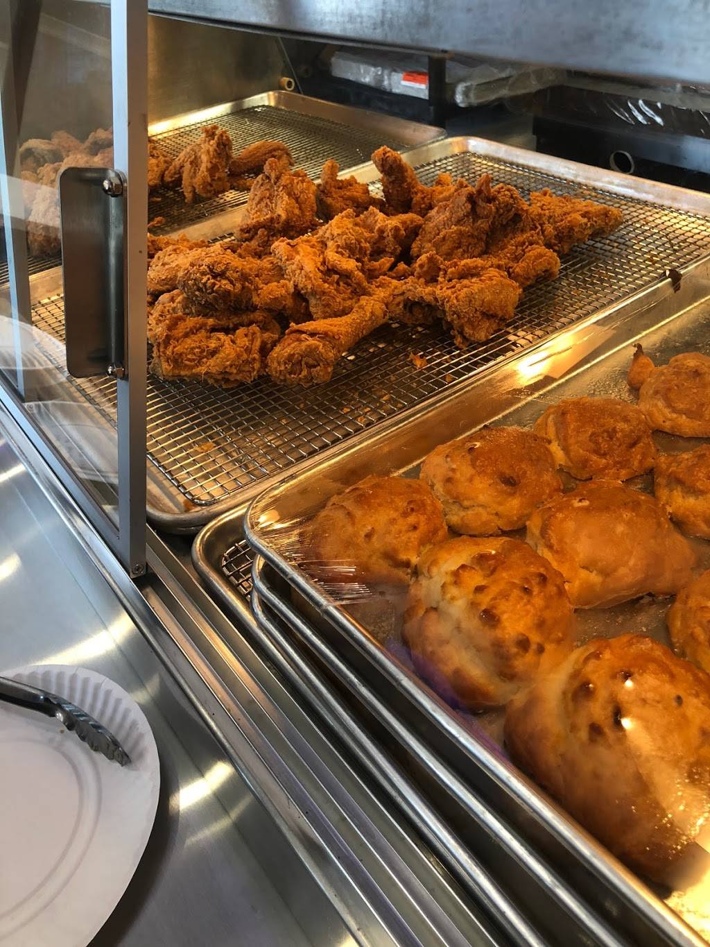 Zam Zam Fried Chicken | restaurant | 412 S Broadway, Hicksville, NY 11801, USA | 5165974812 OR +1 516-597-4812